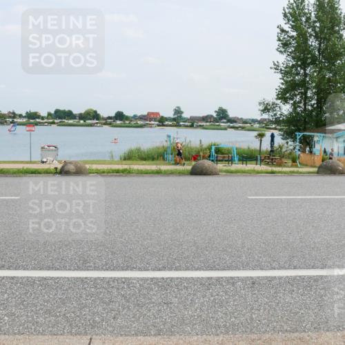 21.06.2025 - 27. Vierlanden-Triathlon H.Heesch http://msf.ph/oto/8001457 15.06.2025 12:37:05 Radfahren 927, 978, 1034, 1035, 1036, 1037, 1038 meine-sportfotos.de