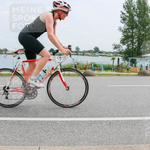 21.06.2025 - 27. Vierlanden-Triathlon H.Heesch http://msf.ph/oto/8001464 15.06.2025 12:37:05 Radfahren 927, 978, 1034, 1035, 1036, 1037, 1038 meine-sportfotos.de