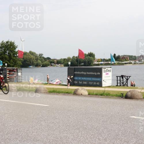 21.06.2025 - 27. Vierlanden-Triathlon H.Heesch http://msf.ph/oto/8001539 15.06.2025 11:45:25 Radfahren 723, 794, 797, 841, 947 meine-sportfotos.de