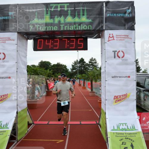 15.06.2025 - 7 Türme Triathlon Michael Strokosch http://msf.ph/oto/8001547 15.06.2025 14:37:35 Ziel 386, 585 meine-sportfotos.de