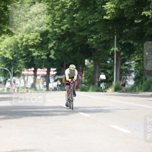 15.06.2025 - 7 Türme Triathlon Yannick Fuchs http://msf.ph/oto/8001644 15.06.2025 12:29:02 Radfahren  meine-sportfotos.de