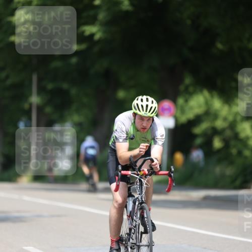 15.06.2025 - 7 Türme Triathlon Yannick Fuchs http://msf.ph/oto/8001707 15.06.2025 12:29:04 Radfahren  meine-sportfotos.de