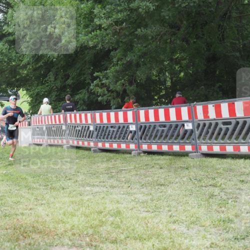 21.06.2025 - 27. Vierlanden-Triathlon KatJ http://msf.ph/oto/8001712 15.06.2025 12:55:50 Ziel 707, 875 meine-sportfotos.de