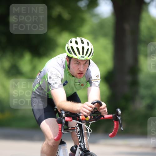 15.06.2025 - 7 Türme Triathlon Yannick Fuchs http://msf.ph/oto/8001719 15.06.2025 12:29:05 Radfahren 353 meine-sportfotos.de