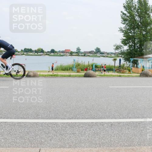 21.06.2025 - 27. Vierlanden-Triathlon H.Heesch http://msf.ph/oto/8001752 15.06.2025 12:38:20 Radfahren  meine-sportfotos.de