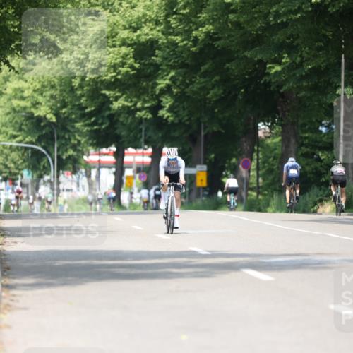15.06.2025 - 7 Türme Triathlon Yannick Fuchs http://msf.ph/oto/8001775 15.06.2025 12:29:08 Radfahren 353, 596 meine-sportfotos.de