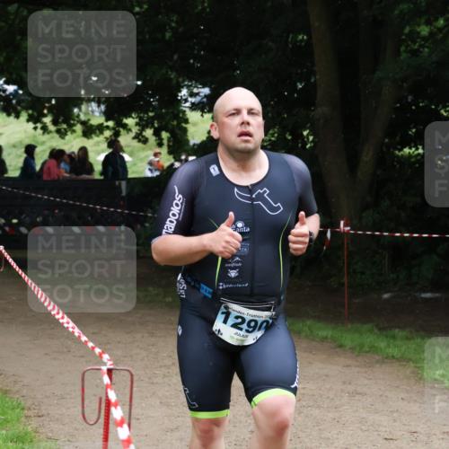 21.06.2025 - 27. Vierlanden-Triathlon Lena Gebhardt http://msf.ph/oto/8001781 15.06.2025 14:06:53 Laufen 202, 1290 meine-sportfotos.de