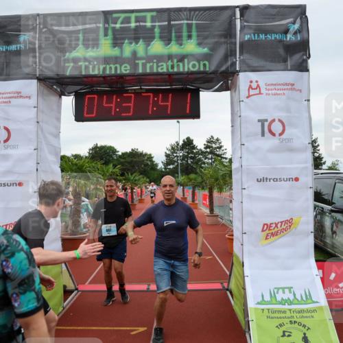 15.06.2025 - 7 Türme Triathlon Michael Strokosch http://msf.ph/oto/8001840 15.06.2025 14:37:40 Ziel 386, 585, 607 meine-sportfotos.de