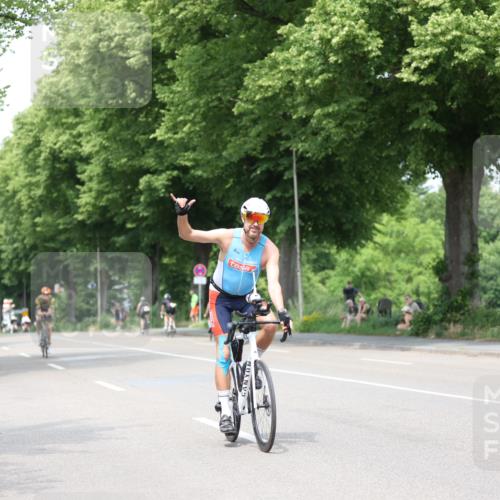 15.06.2025 - 7 Türme Triathlon Yannick Fuchs http://msf.ph/oto/8001863 15.06.2025 13:15:59 Radfahren 213, 236, 258, 326, 368, 418, 487, 565, 645, 781, 903 meine-sportfotos.de