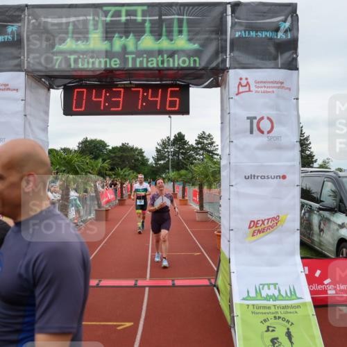 15.06.2025 - 7 Türme Triathlon Michael Strokosch http://msf.ph/oto/8001883 15.06.2025 14:37:45 Ziel 353, 607, 1170 meine-sportfotos.de