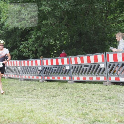 21.06.2025 - 27. Vierlanden-Triathlon KatJ http://msf.ph/oto/8001935 15.06.2025 12:55:56 Ziel 6, 730, 875, 1002 meine-sportfotos.de