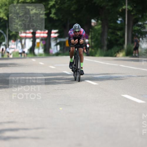 15.06.2025 - 7 Türme Triathlon Yannick Fuchs http://msf.ph/oto/8001968 15.06.2025 12:29:22 Radfahren 355 meine-sportfotos.de