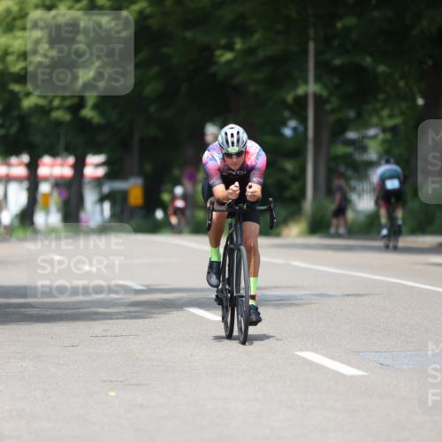 15.06.2025 - 7 Türme Triathlon Yannick Fuchs http://msf.ph/oto/8001988 15.06.2025 12:29:22 Radfahren 355 meine-sportfotos.de