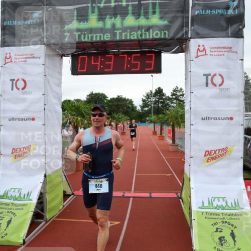 15.06.2025 - 7 Türme Triathlon Michael Strokosch http://msf.ph/oto/8002011 15.06.2025 14:37:52 Ziel 353, 440, 662, 1170 meine-sportfotos.de