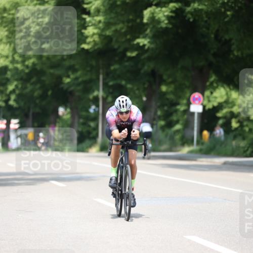 15.06.2025 - 7 Türme Triathlon Yannick Fuchs http://msf.ph/oto/8002015 15.06.2025 12:29:23 Radfahren 355 meine-sportfotos.de