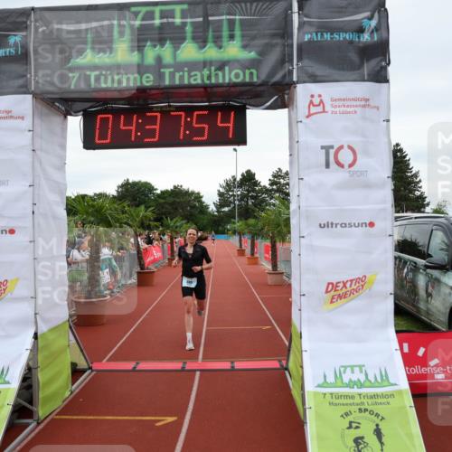 15.06.2025 - 7 Türme Triathlon Michael Strokosch http://msf.ph/oto/8002042 15.06.2025 14:37:54 Ziel 353, 440, 662 meine-sportfotos.de