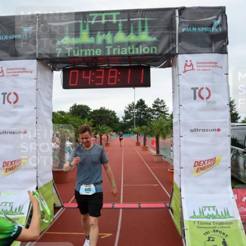 15.06.2025 - 7 Türme Triathlon Michael Strokosch http://msf.ph/oto/8002170 15.06.2025 14:38:11 Ziel 643 meine-sportfotos.de
