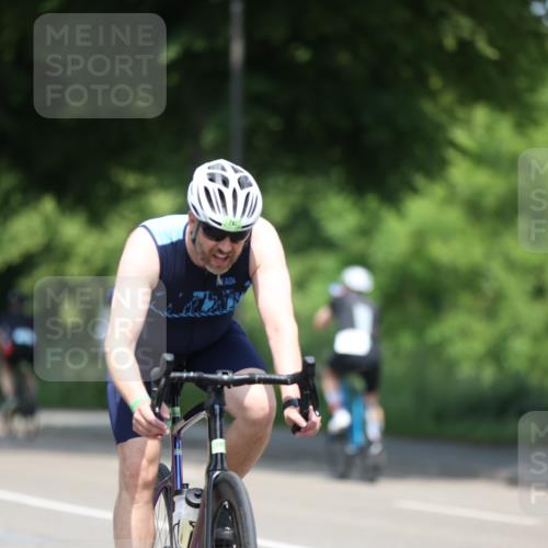 15.06.2025 - 7 Türme Triathlon Yannick Fuchs http://msf.ph/oto/8002188 15.06.2025 12:29:37 Radfahren 663 meine-sportfotos.de