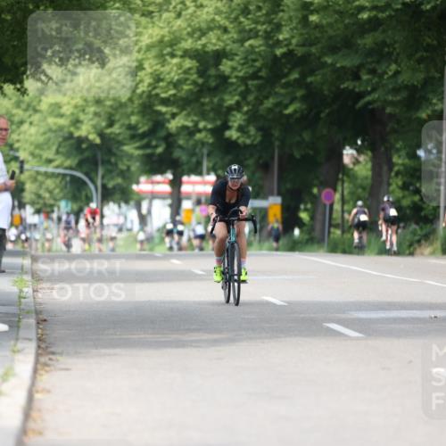 15.06.2025 - 7 Türme Triathlon Yannick Fuchs http://msf.ph/oto/8002284 15.06.2025 13:16:03 Radfahren 213, 236, 258, 368, 565, 645, 781, 903, 905, 1179 meine-sportfotos.de