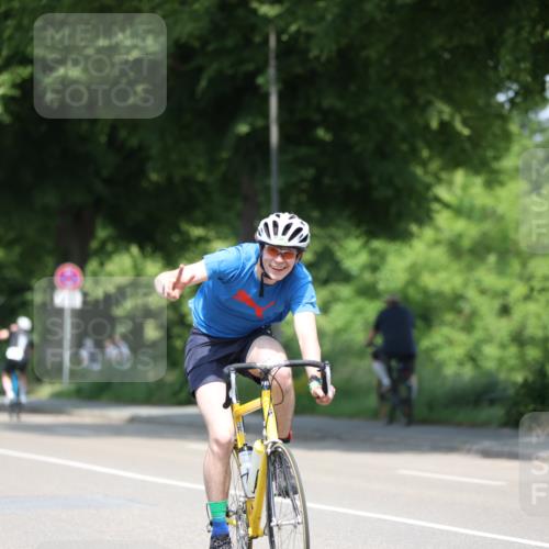 15.06.2025 - 7 Türme Triathlon Yannick Fuchs http://msf.ph/oto/8002296 15.06.2025 12:29:40 Radfahren 663 meine-sportfotos.de