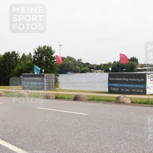 15.06.2025 - 27. Vierlanden-Triathlon H.Heesch http://msf.ph/oto/8002309 15.06.2025 10:28:39 Radfahren 138, 519, 532, 535, 569 meine-sportfotos.de