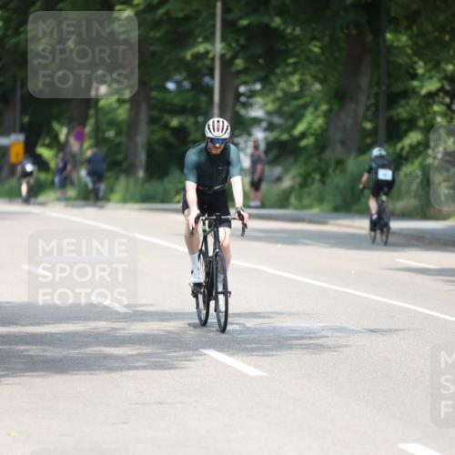 15.06.2025 - 7 Türme Triathlon Yannick Fuchs http://msf.ph/oto/8002389 15.06.2025 12:29:58 Radfahren 457 meine-sportfotos.de