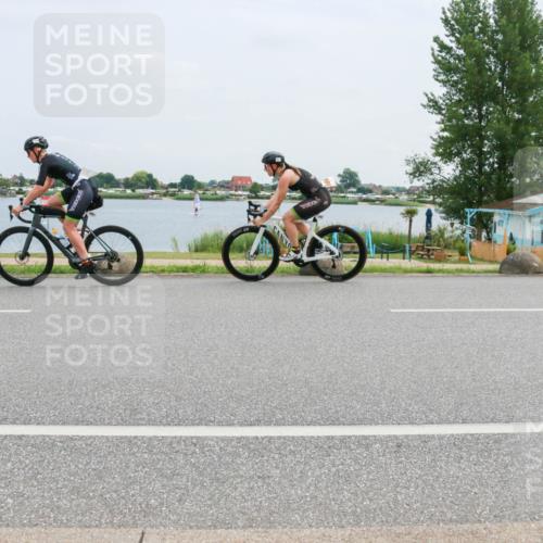 21.06.2025 - 27. Vierlanden-Triathlon H.Heesch http://msf.ph/oto/8002480 15.06.2025 12:41:04 Radfahren 1081, 1082, 1083, 1084 meine-sportfotos.de