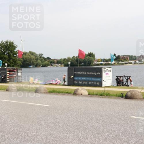 21.06.2025 - 27. Vierlanden-Triathlon H.Heesch http://msf.ph/oto/8002594 15.06.2025 11:47:13 Radfahren 647, 696, 722, 763 meine-sportfotos.de