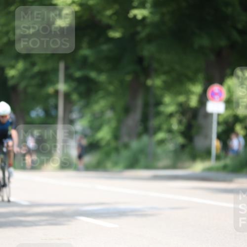 15.06.2025 - 7 Türme Triathlon Yannick Fuchs http://msf.ph/oto/8002672 15.06.2025 12:30:13 Radfahren 218, 303, 582 meine-sportfotos.de