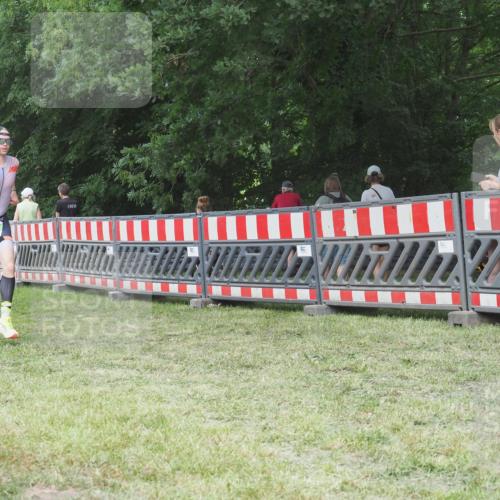 21.06.2025 - 27. Vierlanden-Triathlon KatJ http://msf.ph/oto/8002708 15.06.2025 12:56:39 Ziel 725, 1004, 1006, 1007, 1008 meine-sportfotos.de