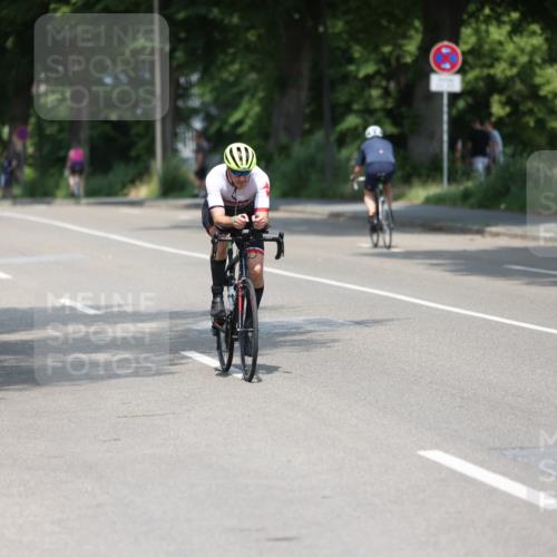 15.06.2025 - 7 Türme Triathlon Yannick Fuchs http://msf.ph/oto/8002811 15.06.2025 12:30:56 Radfahren 286, 320 meine-sportfotos.de