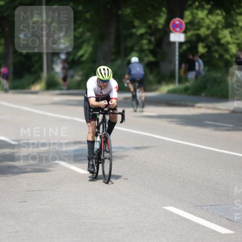 15.06.2025 - 7 Türme Triathlon Yannick Fuchs http://msf.ph/oto/8002827 15.06.2025 12:30:56 Radfahren 286, 320 meine-sportfotos.de