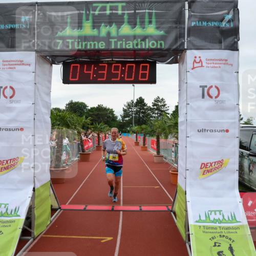 15.06.2025 - 7 Türme Triathlon Michael Strokosch http://msf.ph/oto/8002869 15.06.2025 14:39:08 Ziel 765 meine-sportfotos.de