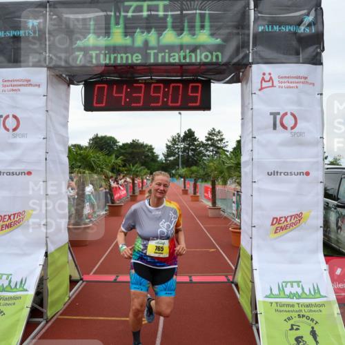 15.06.2025 - 7 Türme Triathlon Michael Strokosch http://msf.ph/oto/8002915 15.06.2025 14:39:09 Ziel 765 meine-sportfotos.de