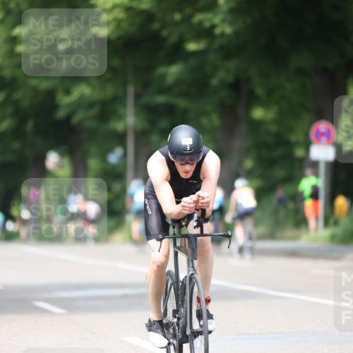 15.06.2025 - 7 Türme Triathlon Yannick Fuchs http://msf.ph/oto/8002926 15.06.2025 13:16:28 Radfahren 729, 911, 931, 934, 994 meine-sportfotos.de
