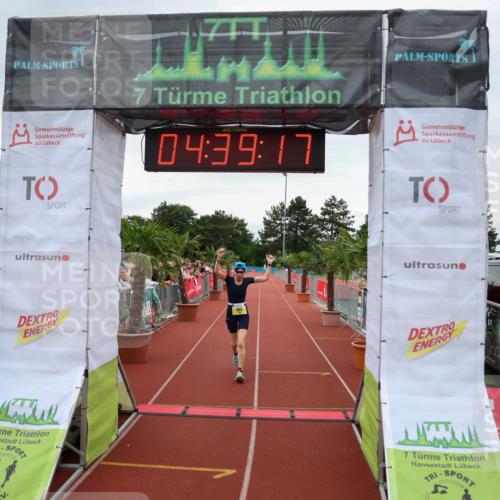 15.06.2025 - 7 Türme Triathlon Michael Strokosch http://msf.ph/oto/8002956 15.06.2025 14:39:17 Ziel 803 meine-sportfotos.de