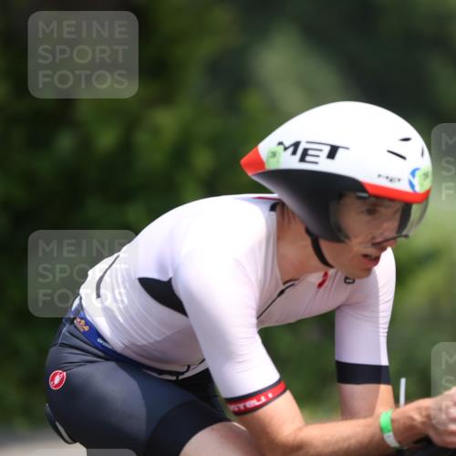 15.06.2025 - 7 Türme Triathlon Yannick Fuchs http://msf.ph/oto/8003012 15.06.2025 12:31:54 Radfahren 218, 303, 321 meine-sportfotos.de
