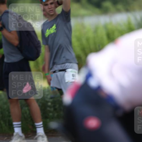 15.06.2025 - 7 Türme Triathlon Yannick Fuchs http://msf.ph/oto/8003036 15.06.2025 12:31:54 Radfahren 218, 303, 321 meine-sportfotos.de