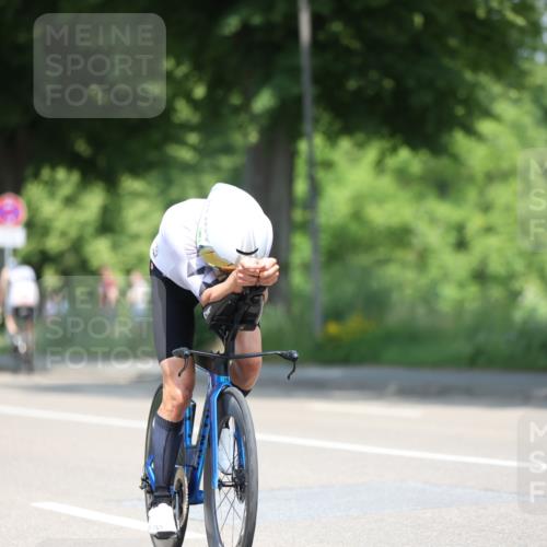 15.06.2025 - 7 Türme Triathlon Yannick Fuchs http://msf.ph/oto/8003091 15.06.2025 12:32:26 Radfahren 200, 282, 286 meine-sportfotos.de