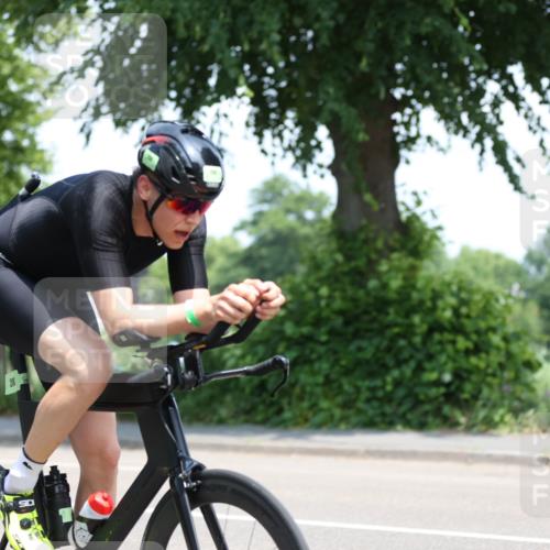 15.06.2025 - 7 Türme Triathlon Yannick Fuchs http://msf.ph/oto/8003203 15.06.2025 12:32:31 Radfahren 200 meine-sportfotos.de