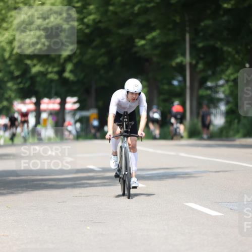 15.06.2025 - 7 Türme Triathlon Yannick Fuchs http://msf.ph/oto/8003230 15.06.2025 12:33:03 Radfahren 589 meine-sportfotos.de