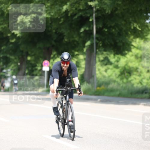 15.06.2025 - 7 Türme Triathlon Yannick Fuchs http://msf.ph/oto/8003356 15.06.2025 12:33:12 Radfahren 334, 544 meine-sportfotos.de