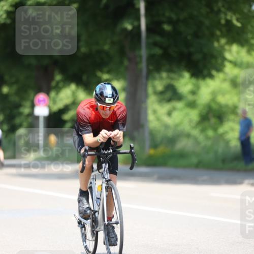 15.06.2025 - 7 Türme Triathlon Yannick Fuchs http://msf.ph/oto/8003527 15.06.2025 12:33:35 Radfahren  meine-sportfotos.de