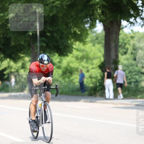 15.06.2025 - 7 Türme Triathlon Yannick Fuchs http://msf.ph/oto/8003532 15.06.2025 12:33:35 Radfahren  meine-sportfotos.de