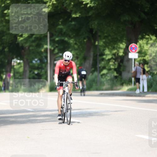 15.06.2025 - 7 Türme Triathlon Yannick Fuchs http://msf.ph/oto/8003645 15.06.2025 12:34:04 Radfahren 243, 553 meine-sportfotos.de
