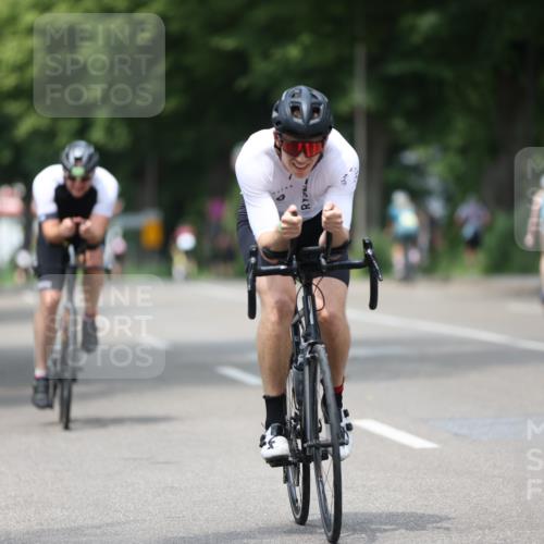 15.06.2025 - 7 Türme Triathlon Yannick Fuchs http://msf.ph/oto/8003655 15.06.2025 13:17:02 Radfahren 366, 563, 583, 706, 960, 1188 meine-sportfotos.de