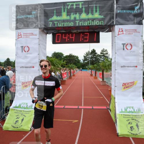 15.06.2025 - 7 Türme Triathlon Michael Strokosch http://msf.ph/oto/8003706 15.06.2025 14:41:31 Ziel 520, 1118 meine-sportfotos.de