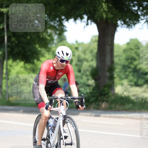 15.06.2025 - 7 Türme Triathlon Yannick Fuchs http://msf.ph/oto/8003710 15.06.2025 12:34:05 Radfahren 243, 553 meine-sportfotos.de