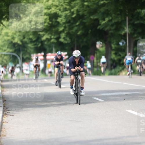 15.06.2025 - 7 Türme Triathlon Yannick Fuchs http://msf.ph/oto/8003751 15.06.2025 13:17:07 Radfahren 445, 563, 566, 893, 1039, 1062 meine-sportfotos.de