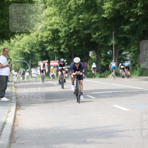 15.06.2025 - 7 Türme Triathlon Yannick Fuchs http://msf.ph/oto/8003761 15.06.2025 13:17:07 Radfahren 445, 563, 566, 893, 1039, 1062 meine-sportfotos.de
